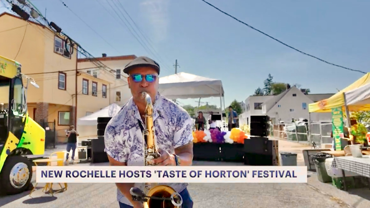Pictures Tell the Story of Abysmal Taste of Horton Event in New Rochelle