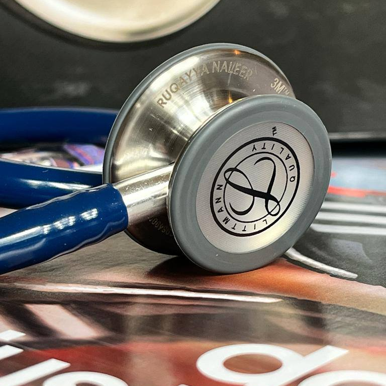 Littmann Classic III vs Cardiology IV: ¿Cuál elegir según tu especialidad?