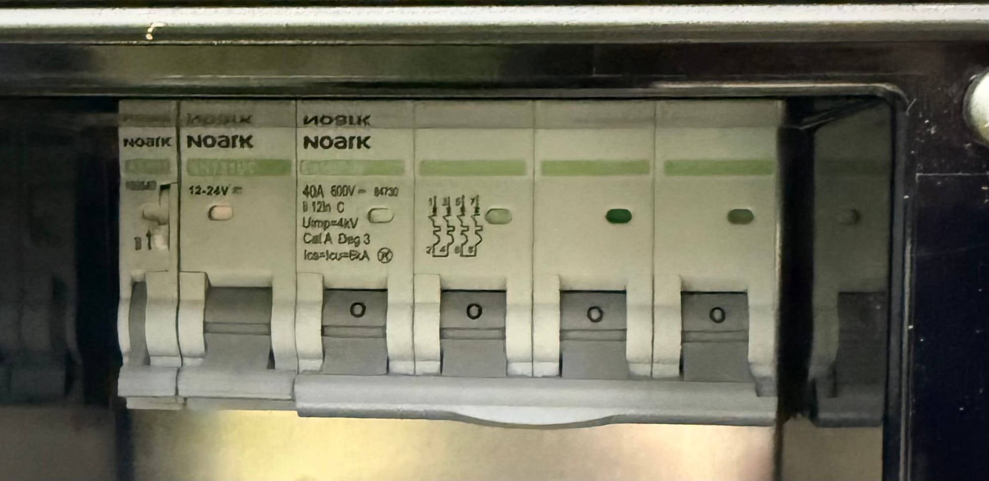 Circuit breaker on LG Resu 16 home battery