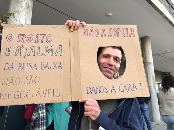 Não à Sophia!