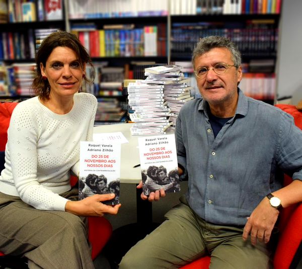 Saída dos páras: o mito do 25 de Novembro