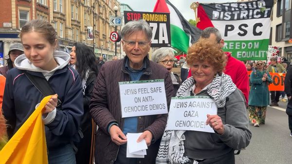 Bloco judaico na manifestação em defesa da Palestina em Londres 16 de Maio