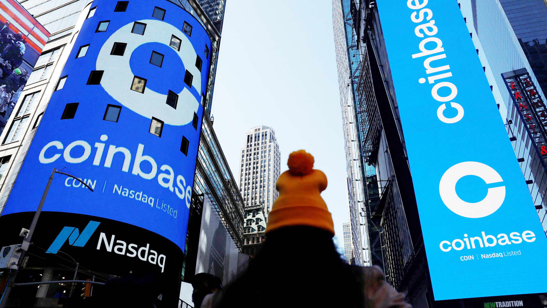 Coinbase brengt institutionele handelsdata voor het eerst onchain via Chainlink