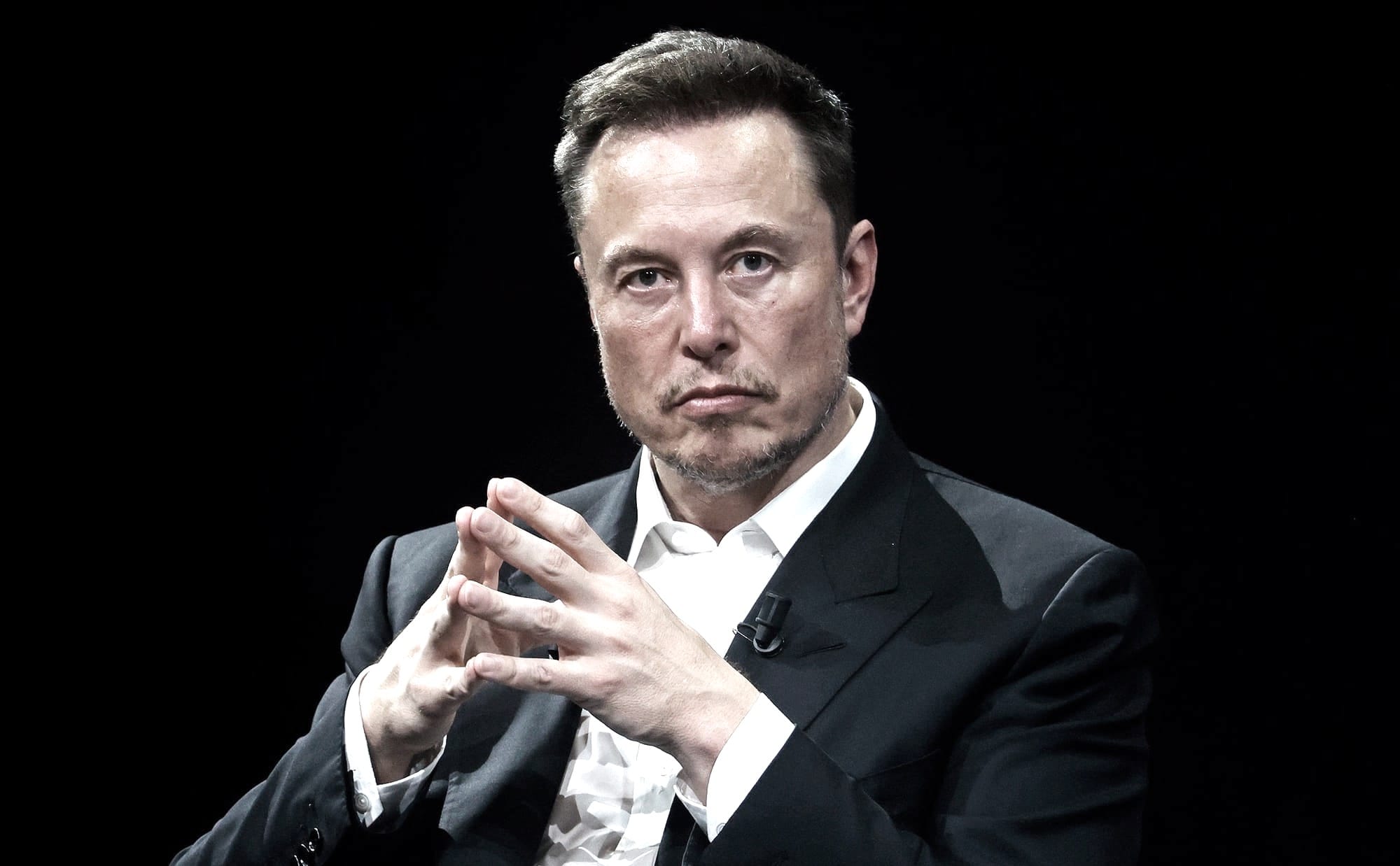 Musk zocht schikking met OpenAI, dreigde daarna met vernietiging: wat onthullen zijn sms-berichten?