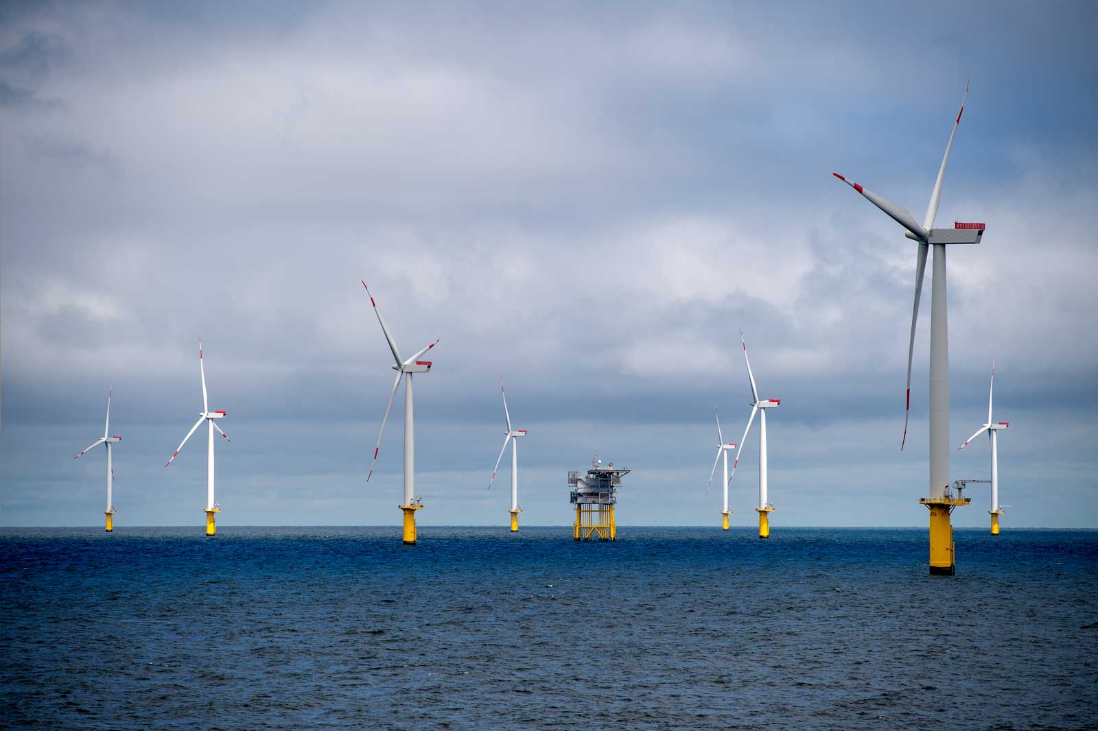 RWE ruilt Amerikaanse windparken in voor 1,2 miljard dollar en steekt het in gas