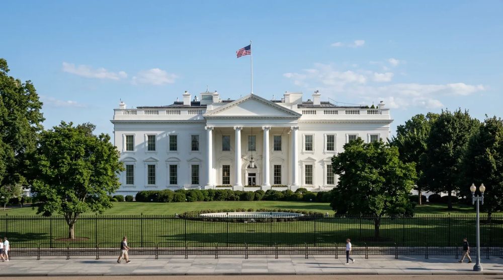 Trump onthult nationaal AI-kader: minder staatsregels, maar nieuwe federale eisen voor techsector Afbeelding bij bericht