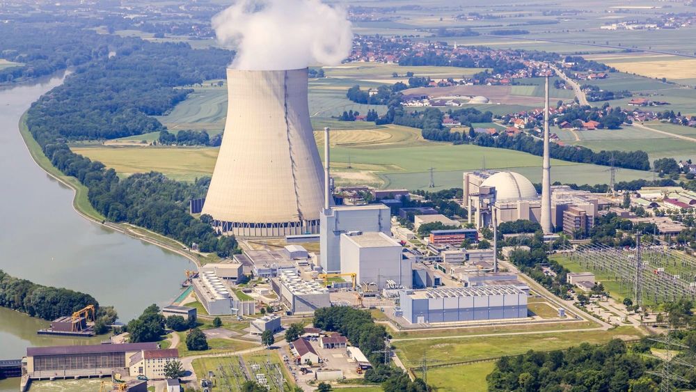 Duitslands 'Fossil-Ministerin' pleit voor kernenergie: wat verklaart deze historische draai? Afbeelding bij bericht