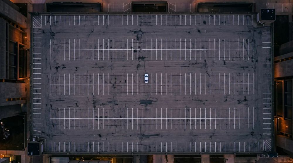 Tesla Robotaxi rijdt in Dallas en Houston, maar het zijn er slechts één per stad Afbeelding bij bericht