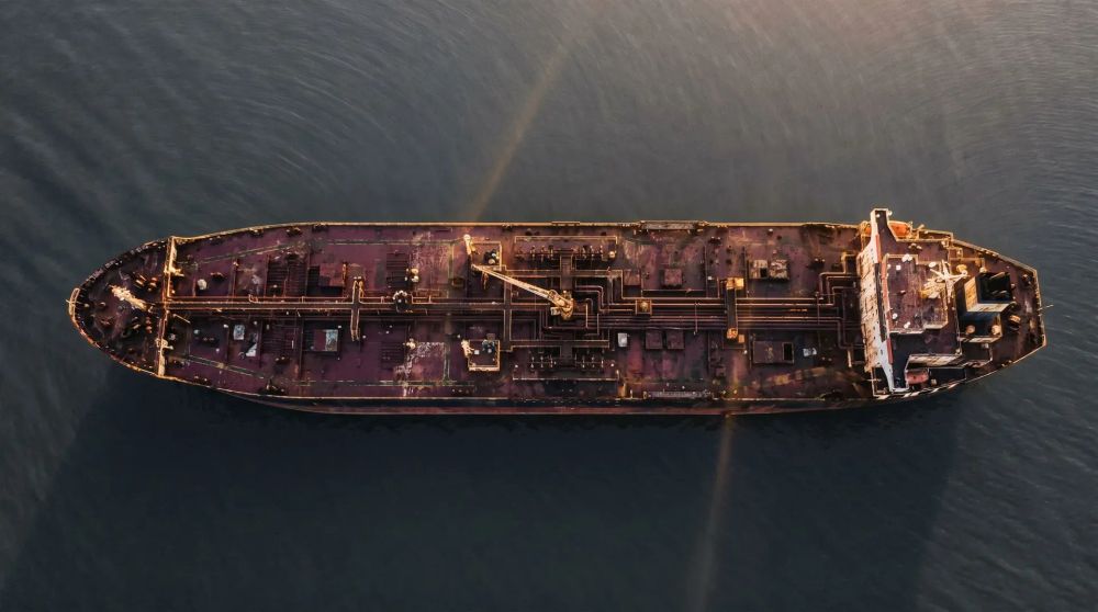 Trump pauzeert heropening Hormuz: oliefutures dalen na paradoxale de-escalatie Afbeelding bij bericht