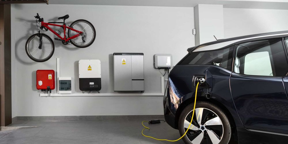 Je thuisbatterij en laadpaal als redder van het stroomnet: wat betekent dat voor jou? Afbeelding bij bericht