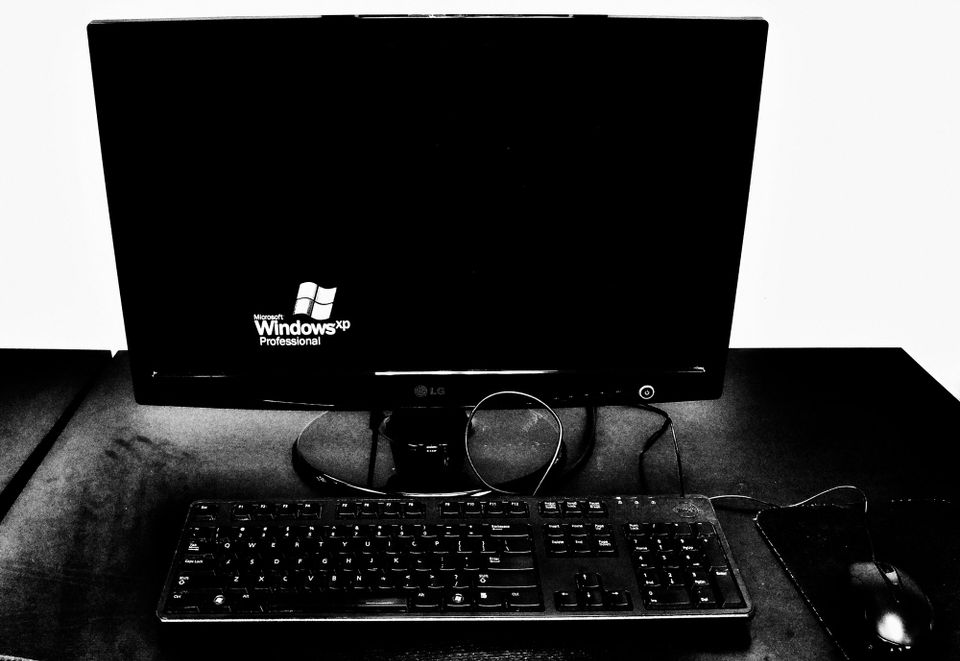 Despite new risks, experts still recommend using antivirus software