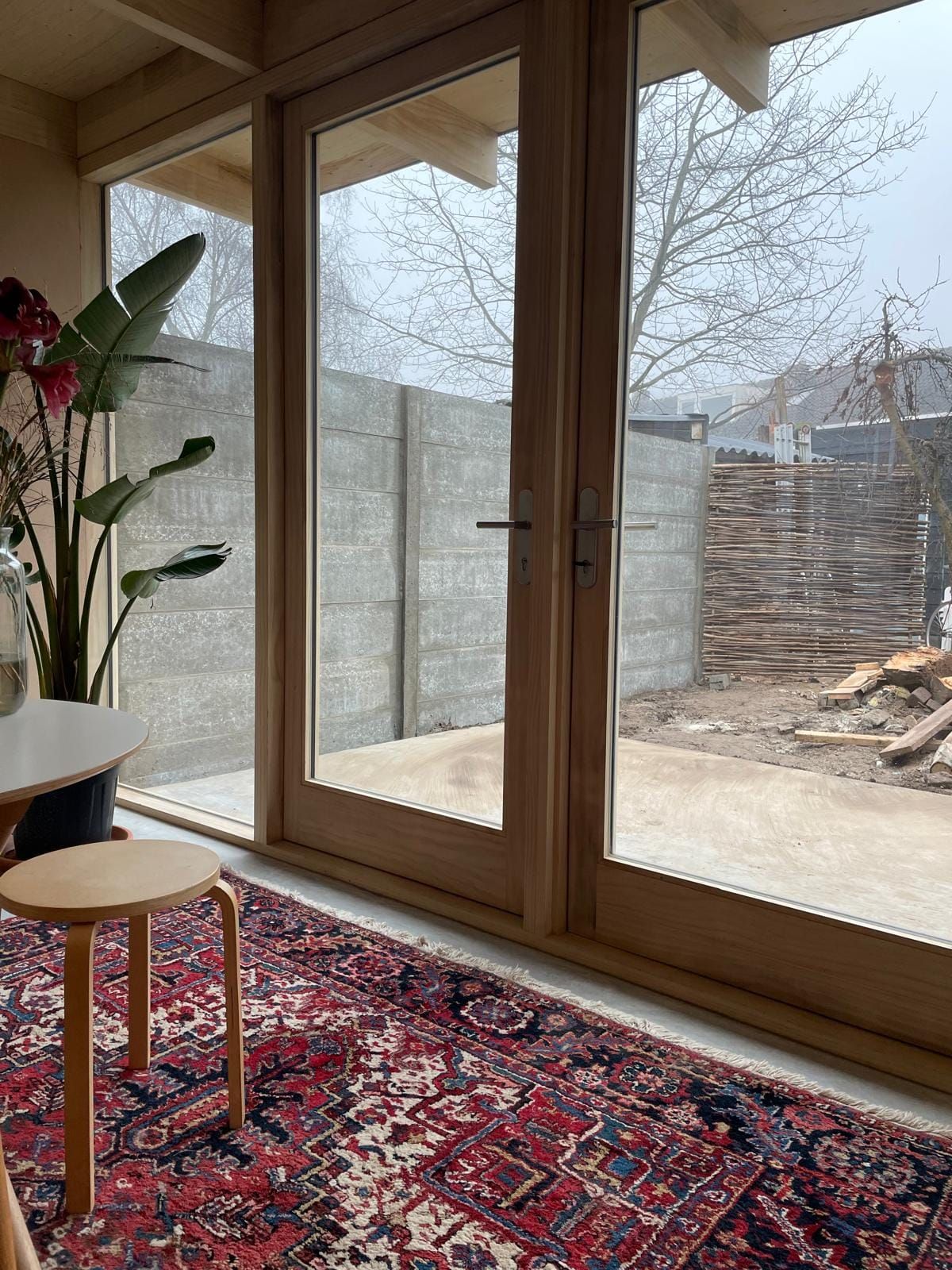 Mijn eigen tuinrenovatie: van stortplaats naar groene stadstuin (incl. foto's)