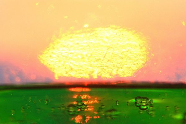 Temporalizing Pedagogy and Technology: Pressing into the Future