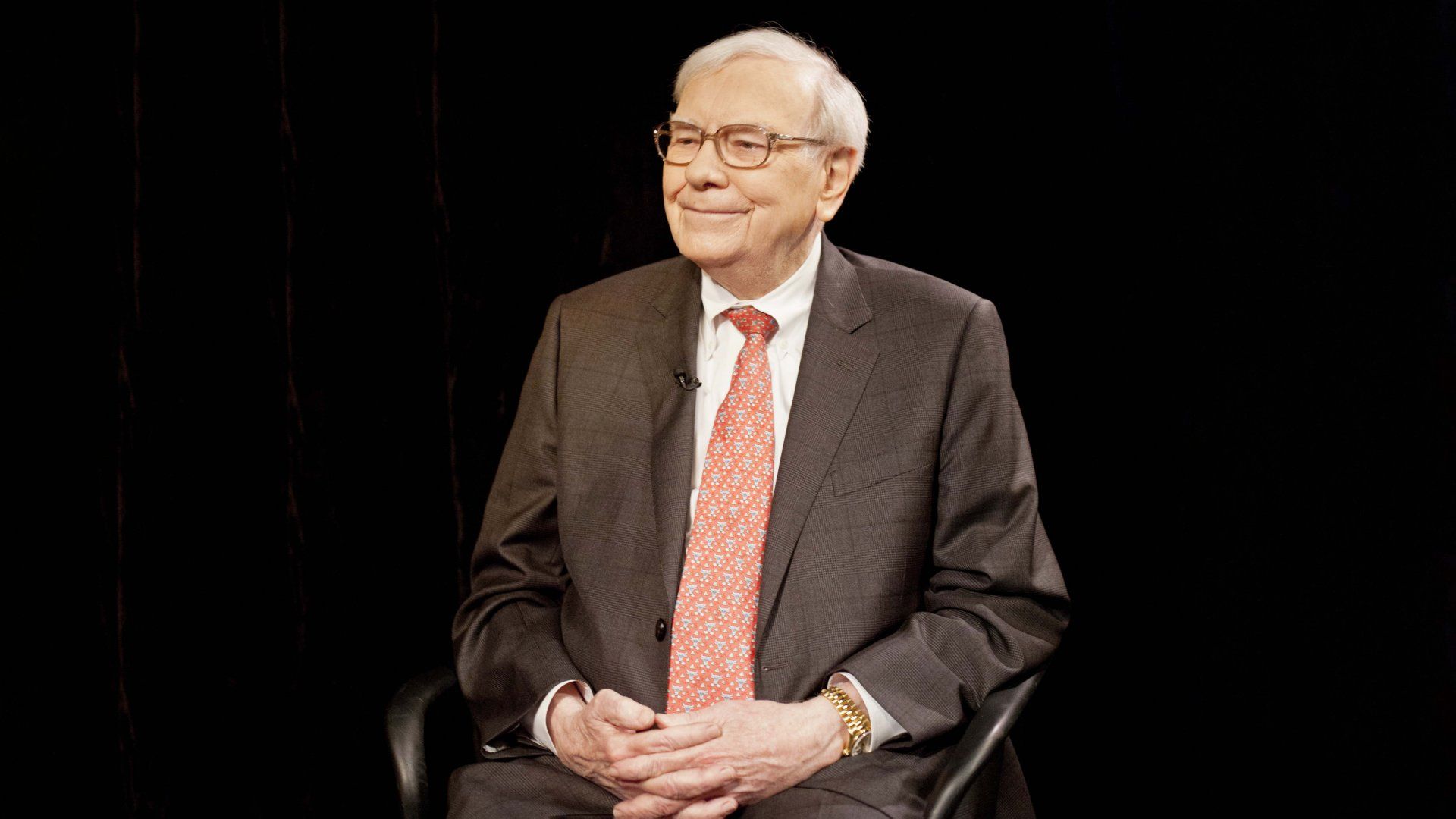 WARREN BUFFETT'NİN TAHTINI KİM SALLADI?