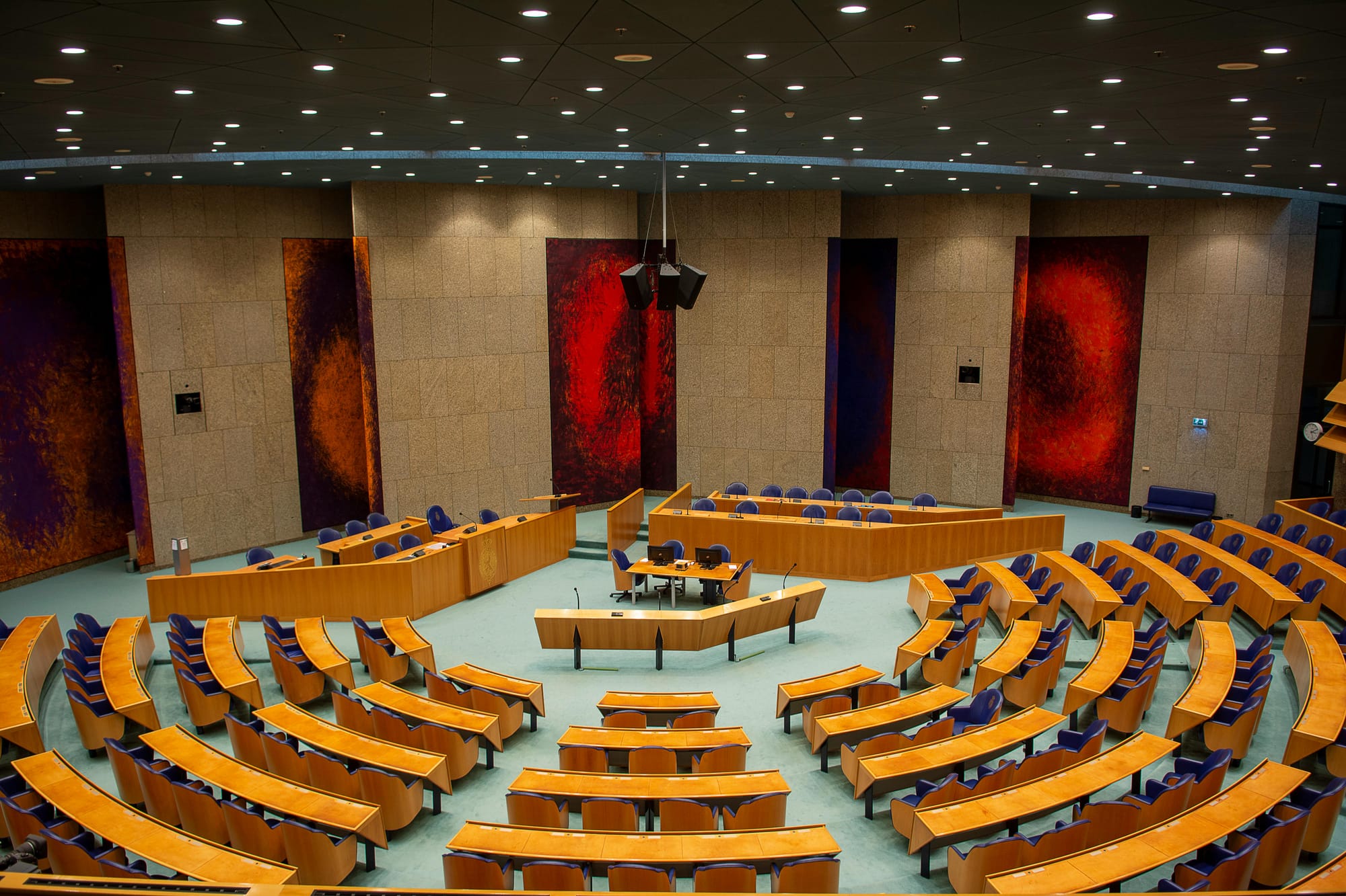 Dutch MPs Approve New Rules for Flex Workers, with End to Zero-Hour Contracts