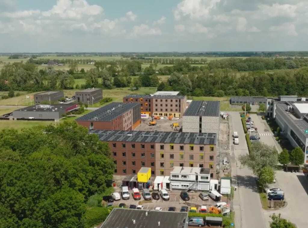 Peak-Period Housing Returns for International Students This Year