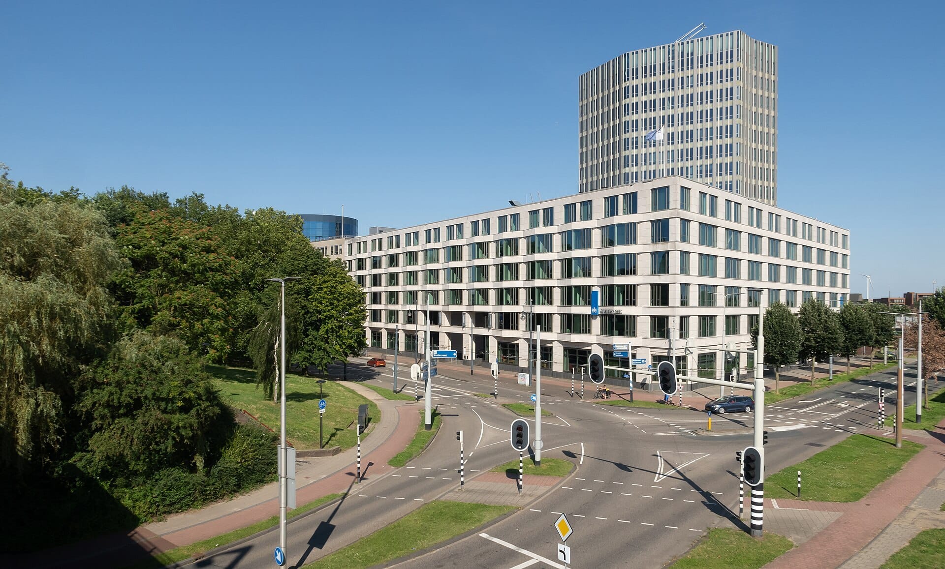 Municipalities in the Netherlands Are Running Short of Staff