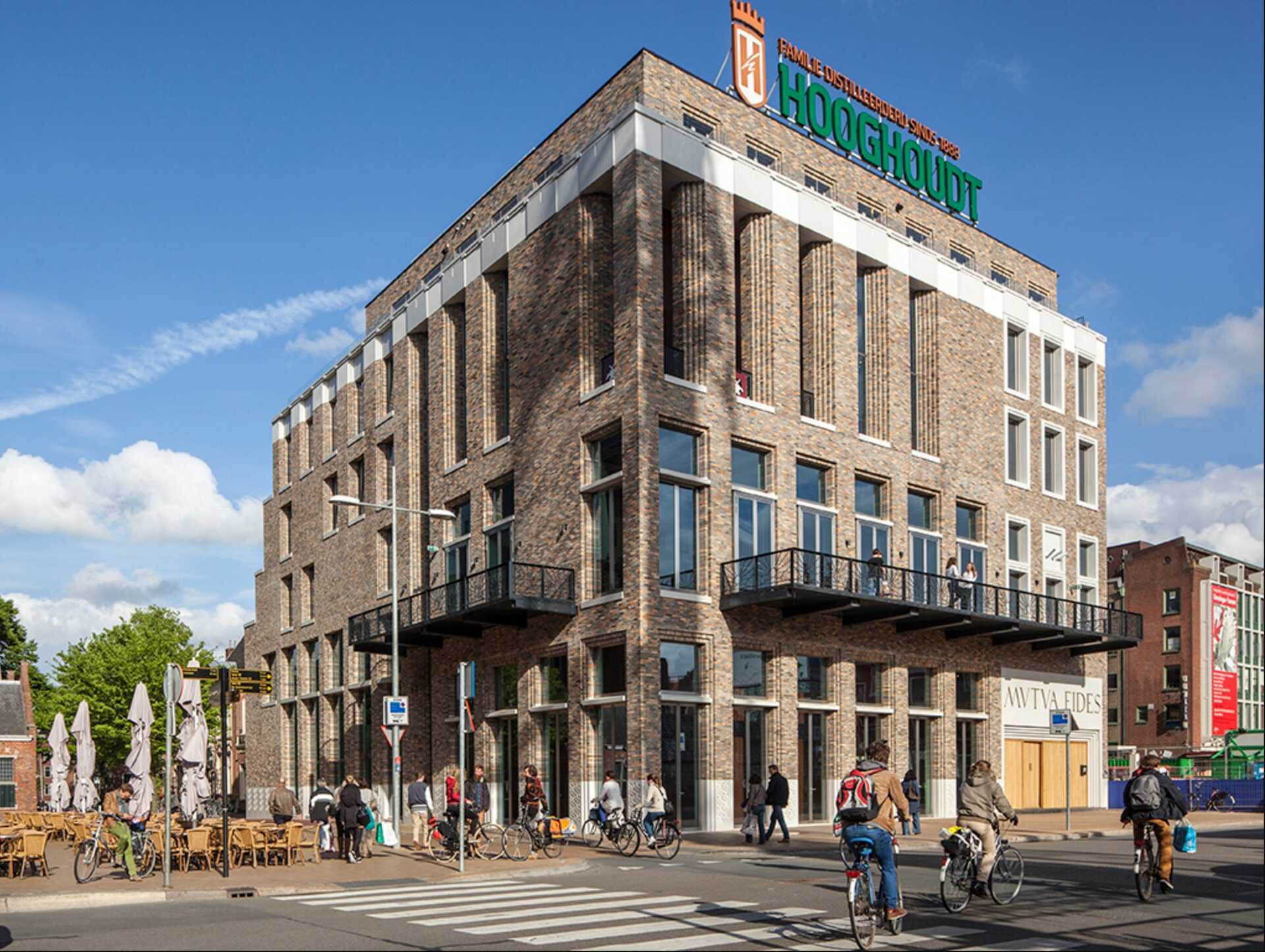 Vindicat Under Fire After First-Year Students Reportedly Branded During Fraternity Weekend