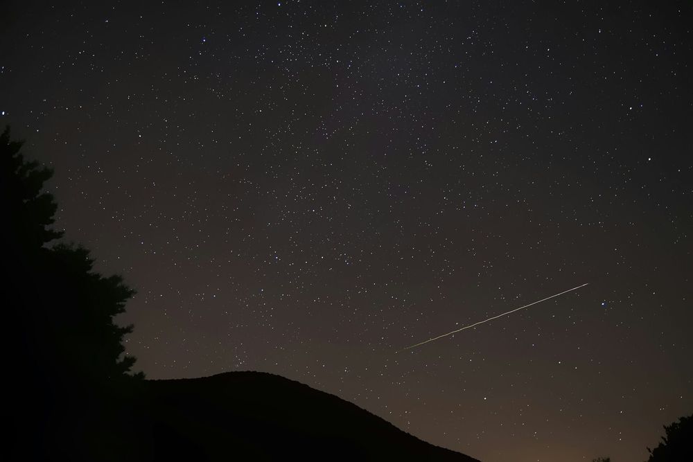 Dozens of Shooting Stars Expected Over Netherlands This Weekend post image