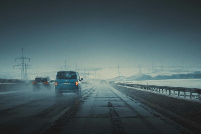 Snow and Ice Disrupt Travel Across the Netherlands post image