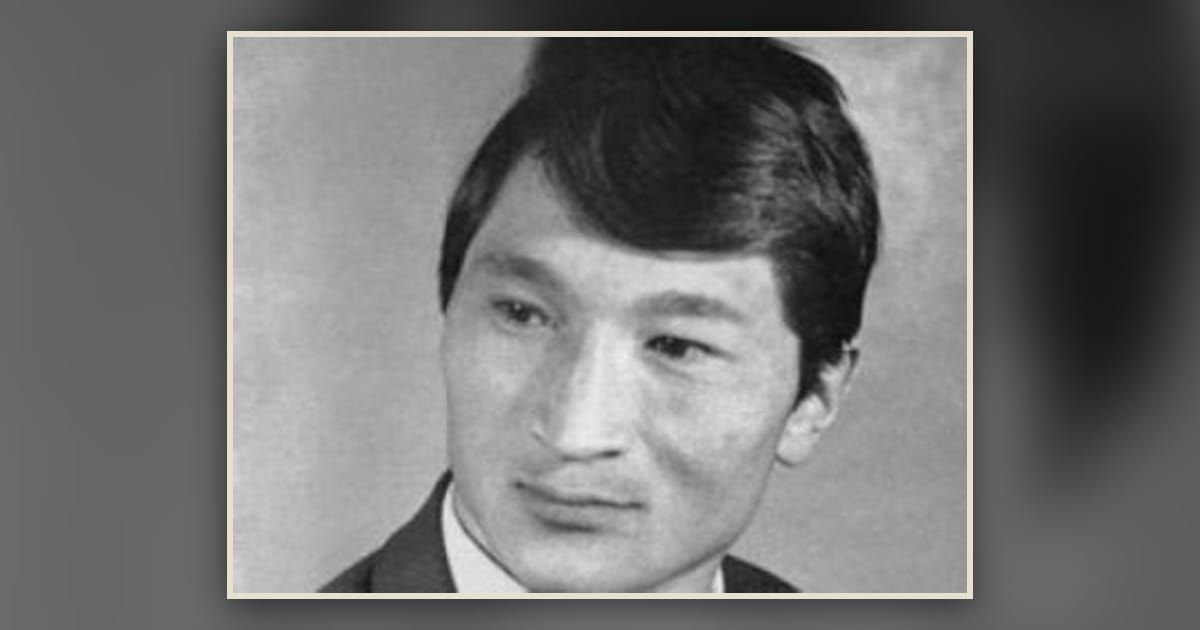 Хүү минь чамд авьяас байна, гэвч монгол хэлийг төгс эзэмших хэрэгтэй