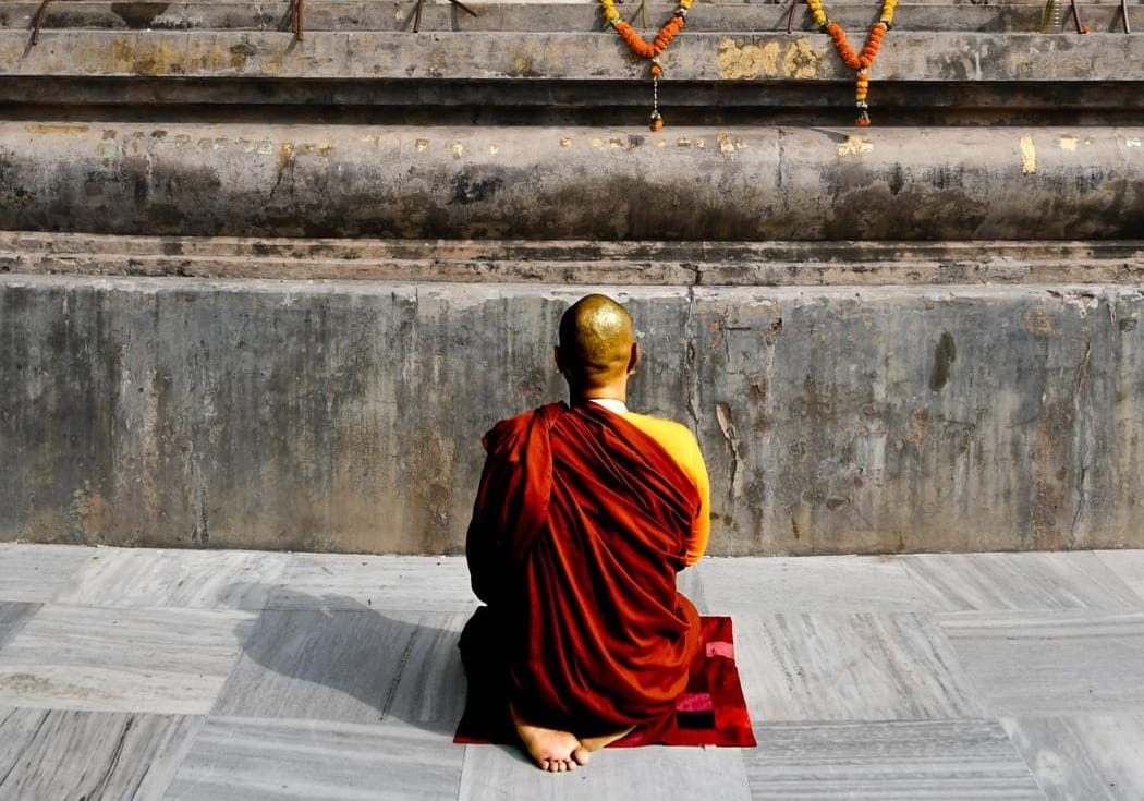 Vipassana: 10 Days of Silence in India — Part 1, Landing in Bodh Gaya