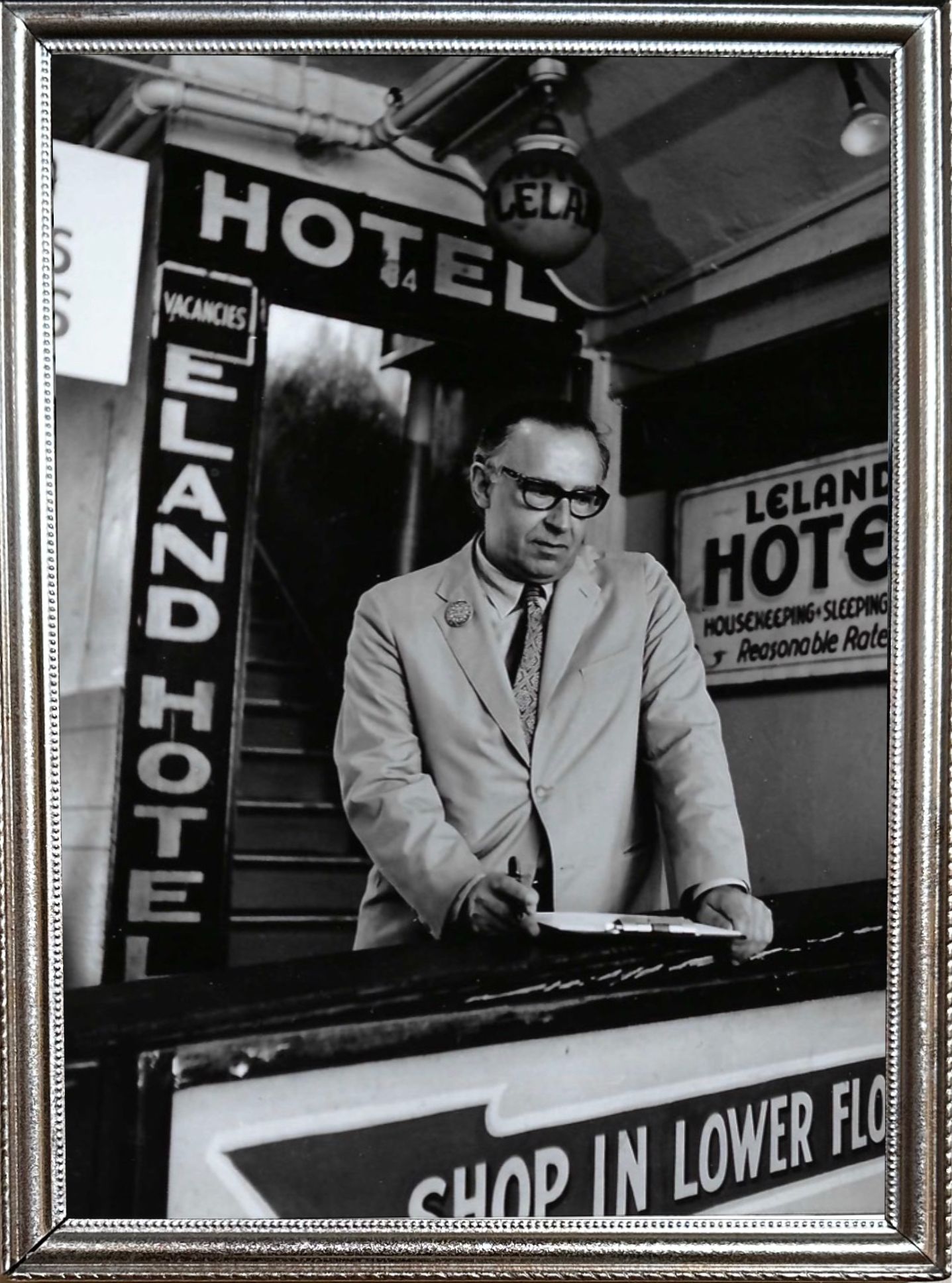 Victor Steinbrueck photo by Mary Randlett