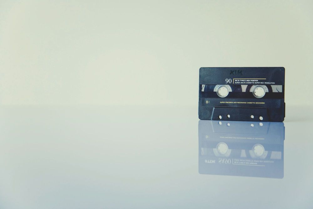 Как создать вручную плейлист в стиле Spotify