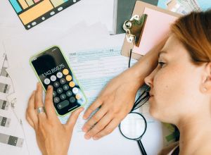 Контур.Право поможет проконтролировать взыскание долгов