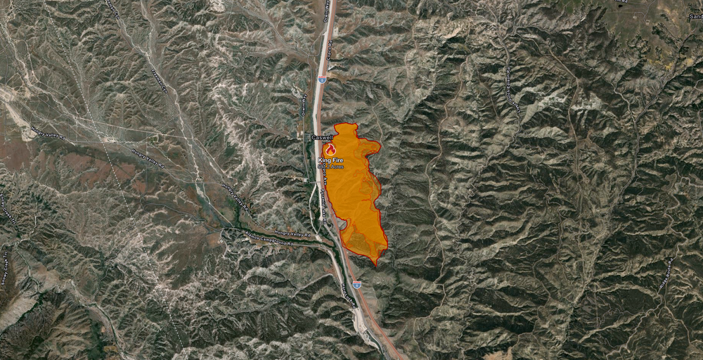 Evacuation warnings lifted as King Fire holds at 591 acres, 75% containment along I-5 post image