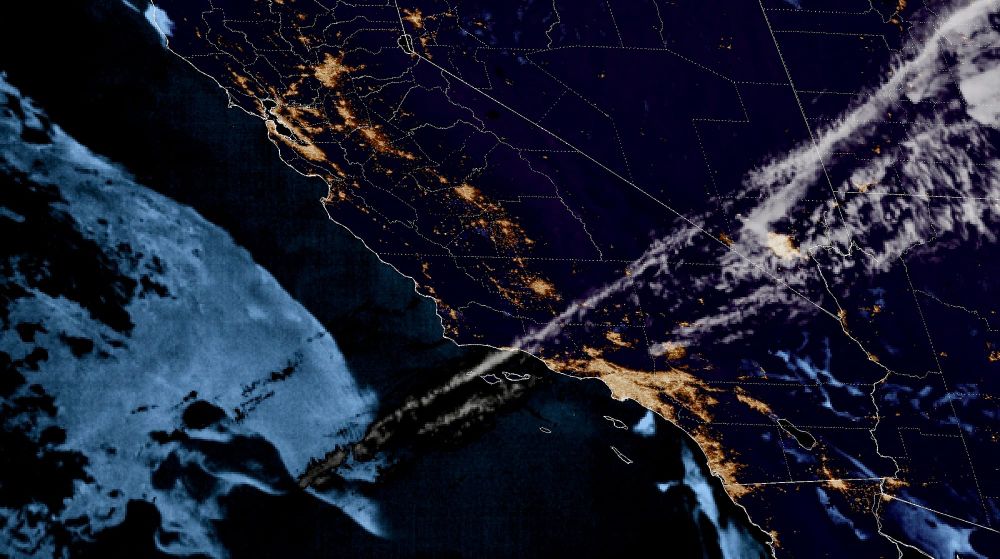Gifford Fire explodes past 72,000 acres: Evacuation orders, fire maps, and road closures in SLO and Santa Barbara post image