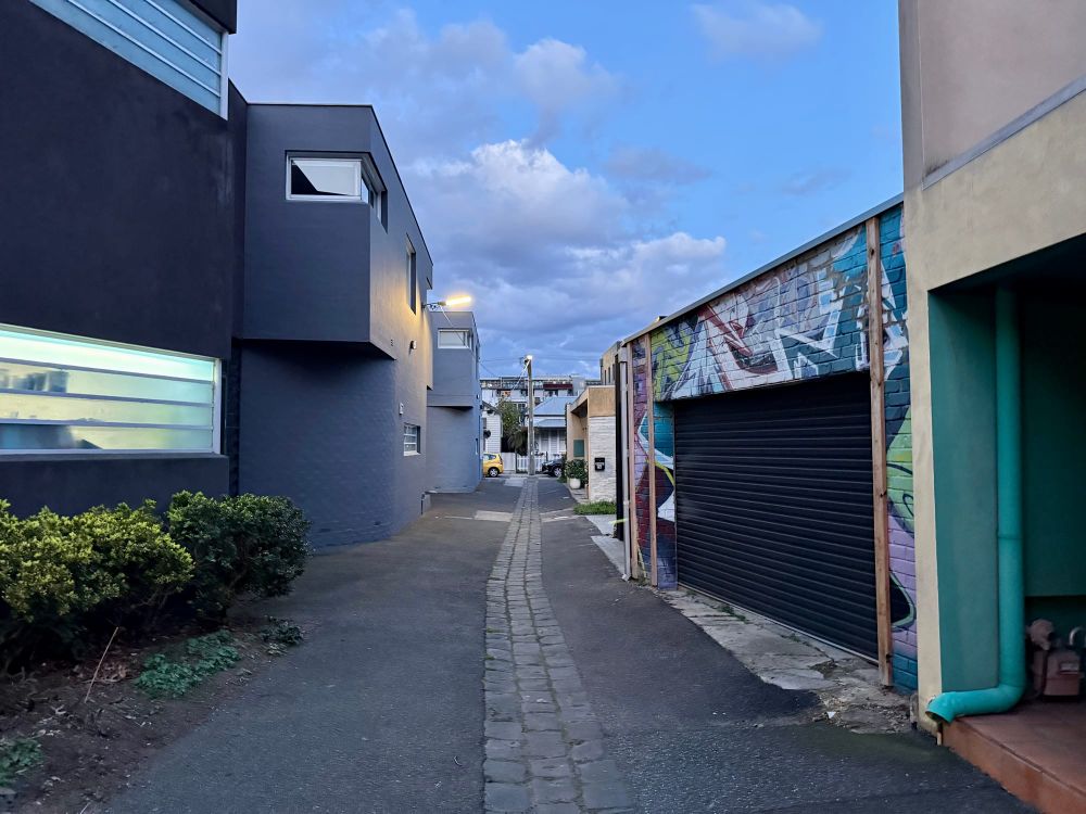 California tenant notice requirements: What landlords must provide in leases and evictions post image