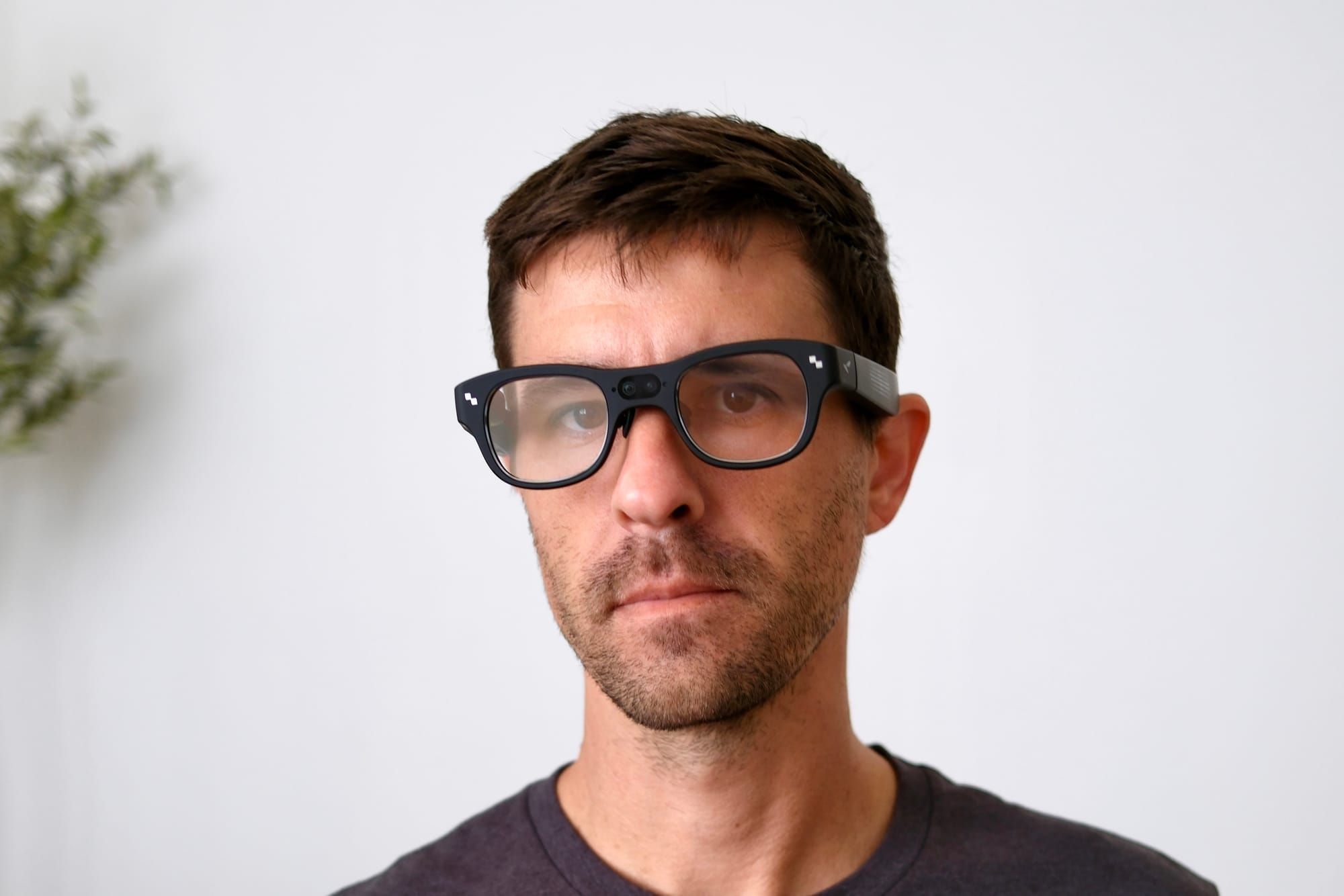 Smart glasses with a screen in the lenses are the future, but the details are fuzzy