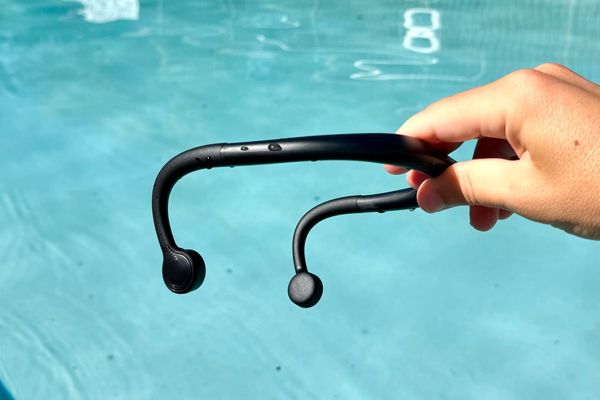 Tested: These underwater headphones can stream Spotify and podcasts from your phone