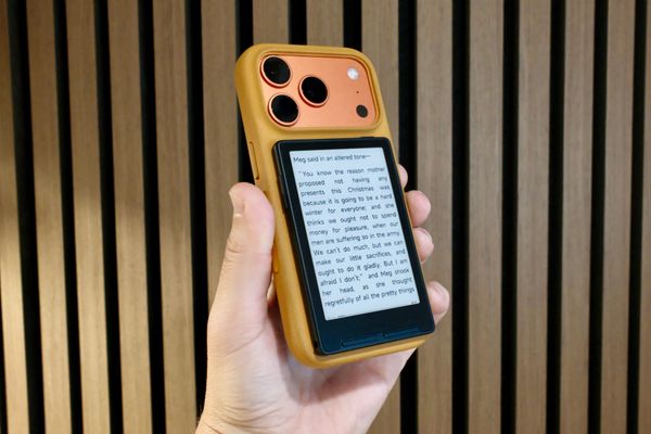 This tiny $79 e-reader could help you read more, but there's a catch