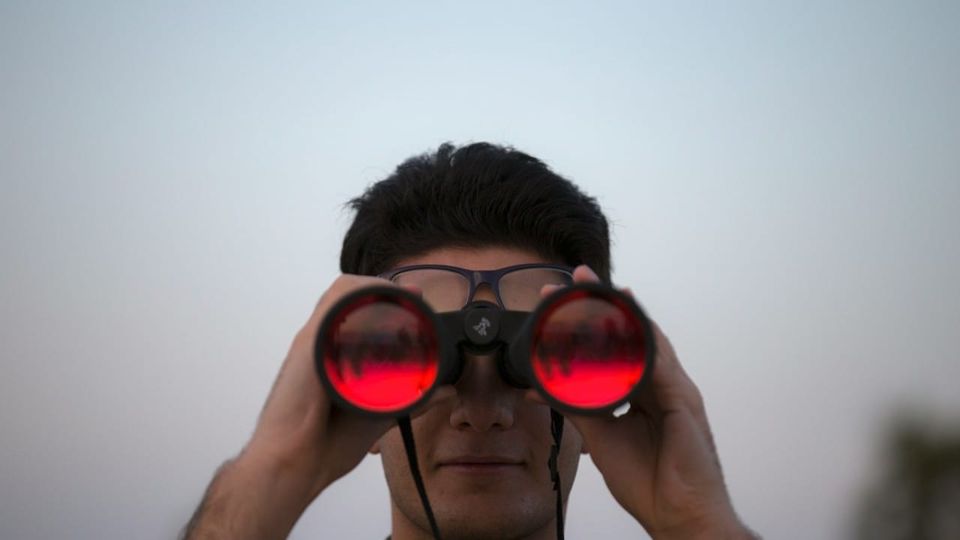 How to Identify an APT Before the Attack Becomes a Crisis