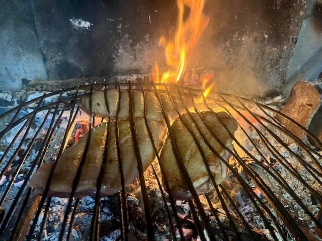 Un été dans les Pyrénées : champignons, canard et un peu de Bordeaux (Level B1 - B2)