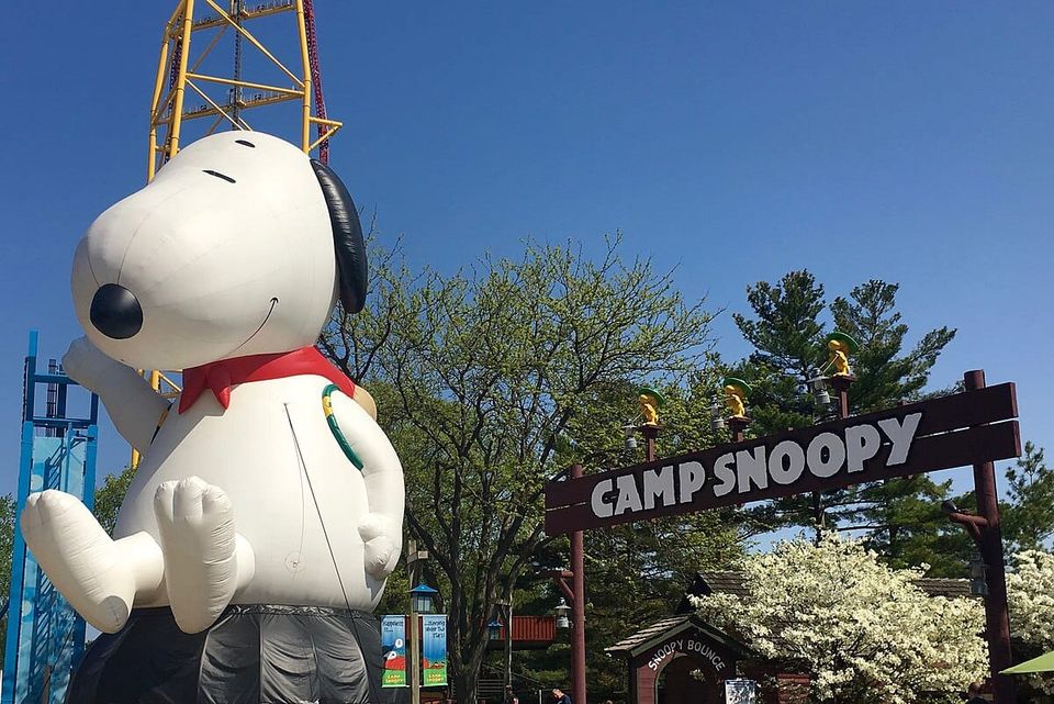 Paris fête les 75 ans de Snoopy !