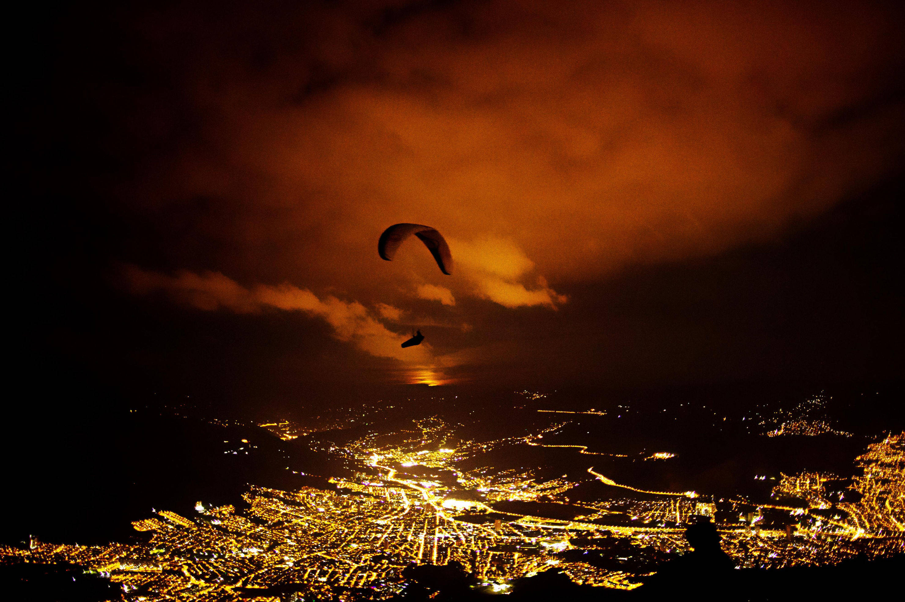 KrystleWright-This is Spanish paraglider Horacio Llorens sweeping over the streets of Medellín