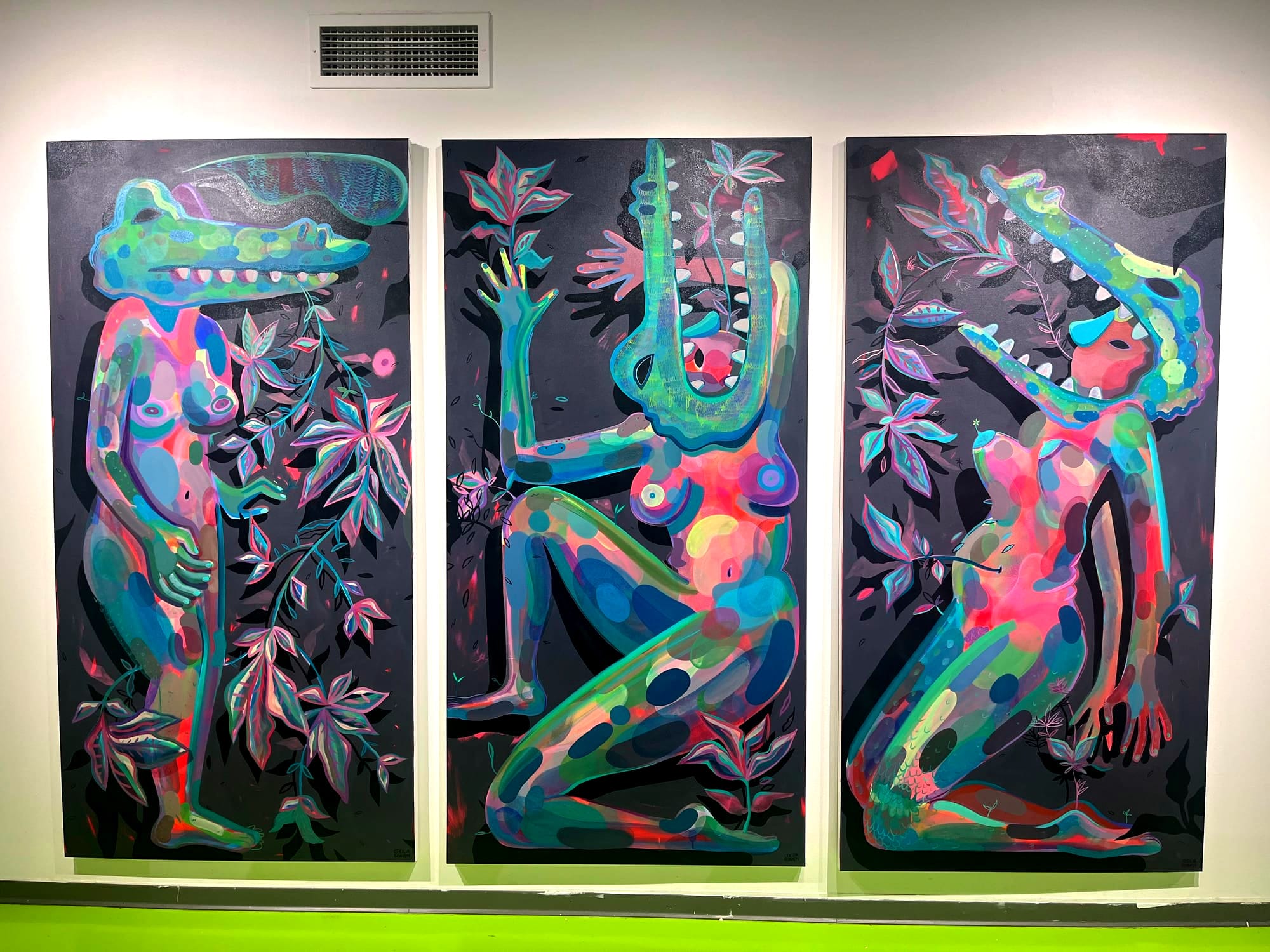 Colorful crocodiles by Cesilia Beaven