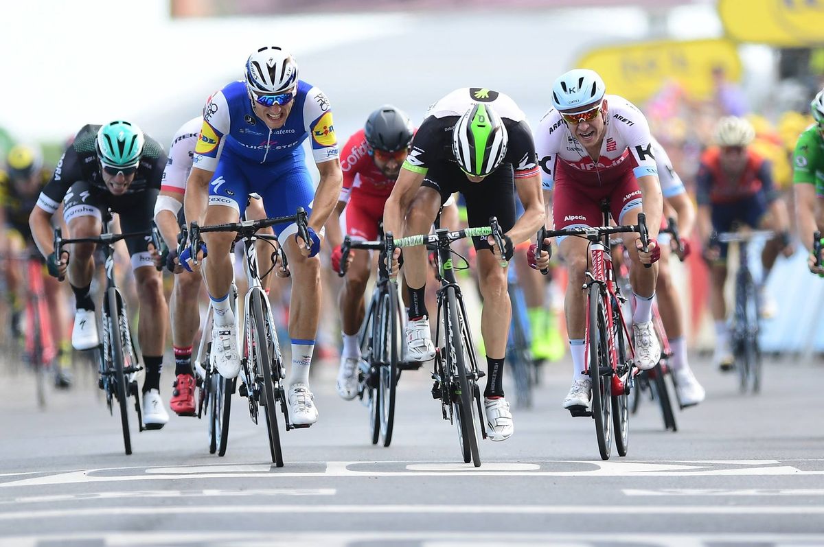Turul Franţei e dominat la sprint de Marcel Kittel. Neamţul obţine a treia victorie