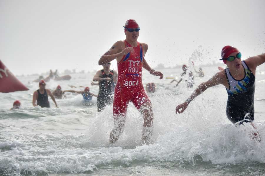 Peste 2.000 de sportivi vor lua startul la TriChallenge Mamaia