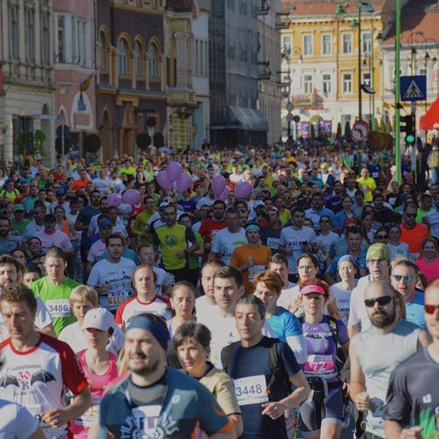 Maratonul Internaţional Braşov a atras peste 100 de alergători din întreaga lume