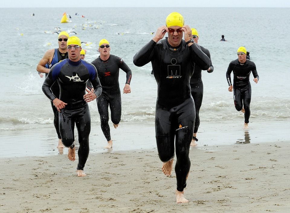 Concurs de triatlon - iesire apa