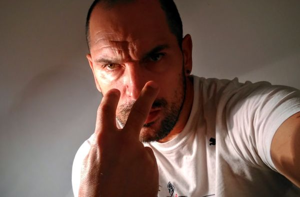 Emilian Nedelcu - provocare Alex Ciocan