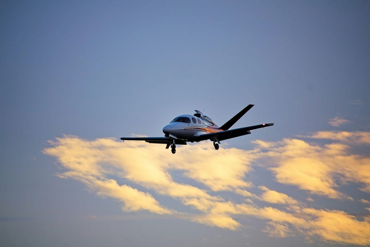10 Commercial Aircraft With the Lowest Operating Costs Ranked