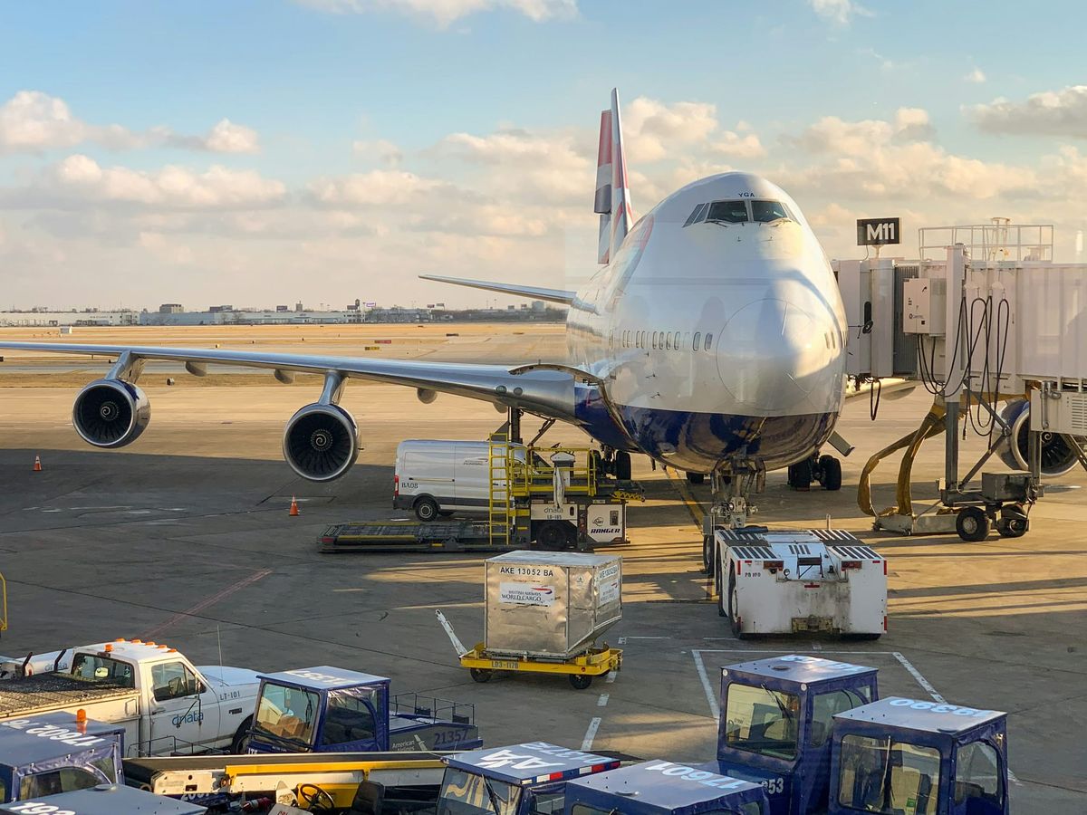 10 Largest Cargo Aircraft Still in Service Today