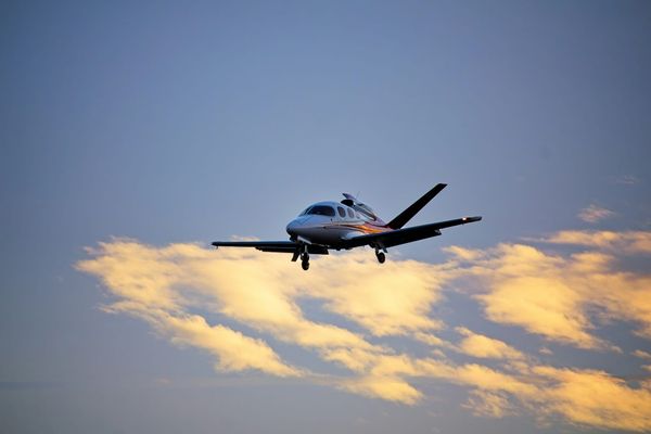 10 Commercial Aircraft With the Lowest Operating Costs Ranked