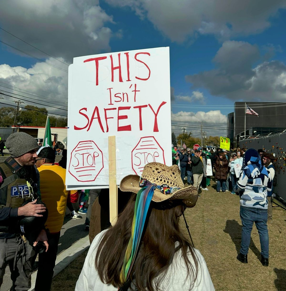 A Battlestar Galactica book update, a Spartacus revival & a Chicago sitrep