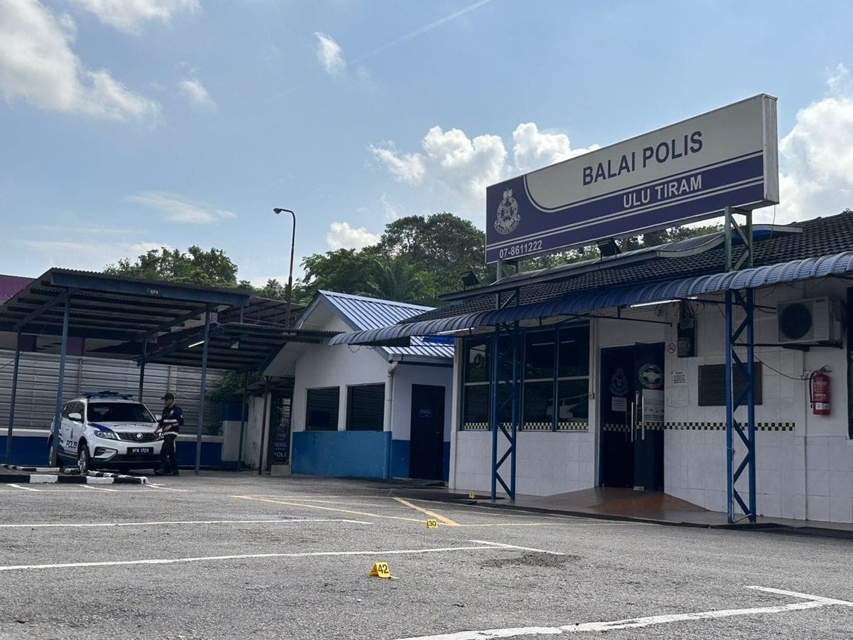 IN BRIEF: Ulu Tiram Family Charged for Promoting IS Ideology